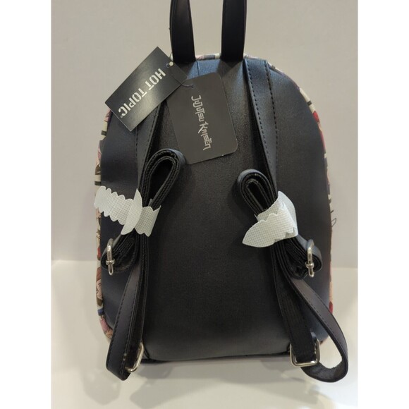 SOLD❌Bioworld Anime Character Backpack - Black, Red, Cream - Picture 5 of 7